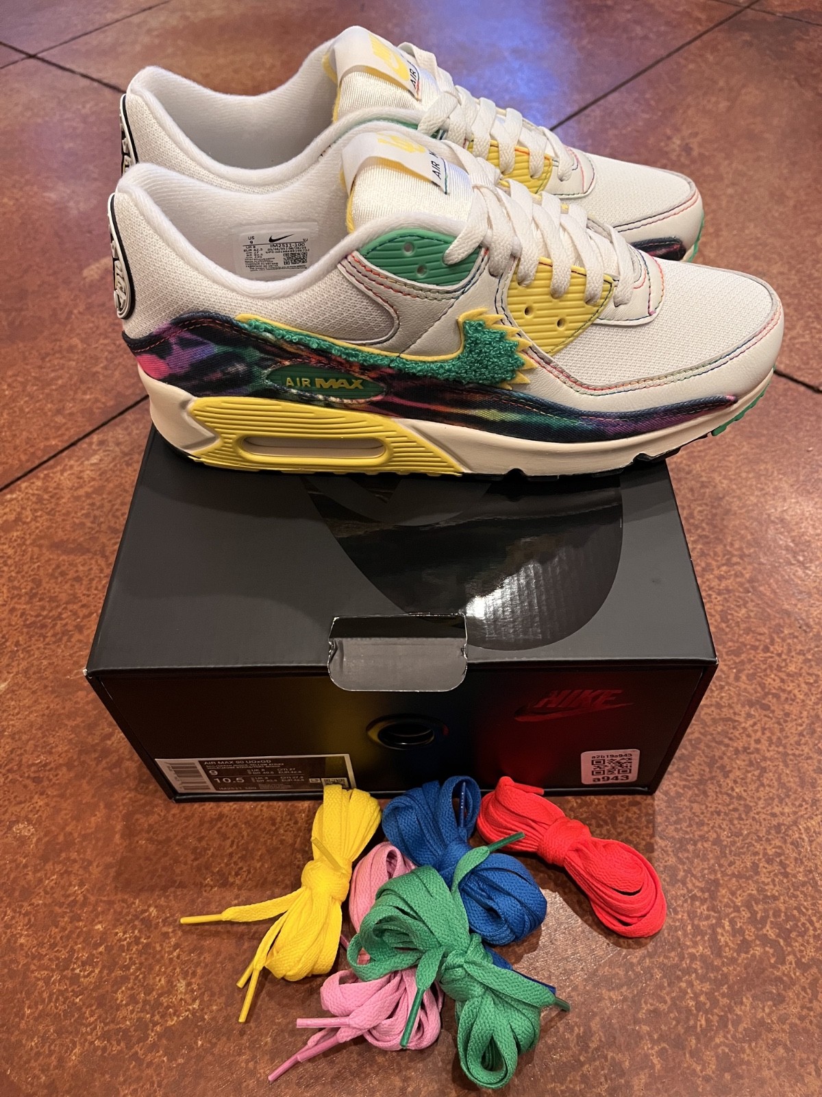 Size 9 - Grateful Dead x University Of Oregon x Nike Air Max 90 Grateful Ducks thumbnail 2