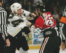 MATTHEW BARNABY SIGNED CHICAGO BLACKHAWKS HOCKEY FIGHT 8x10 PHOTO! Autograph
