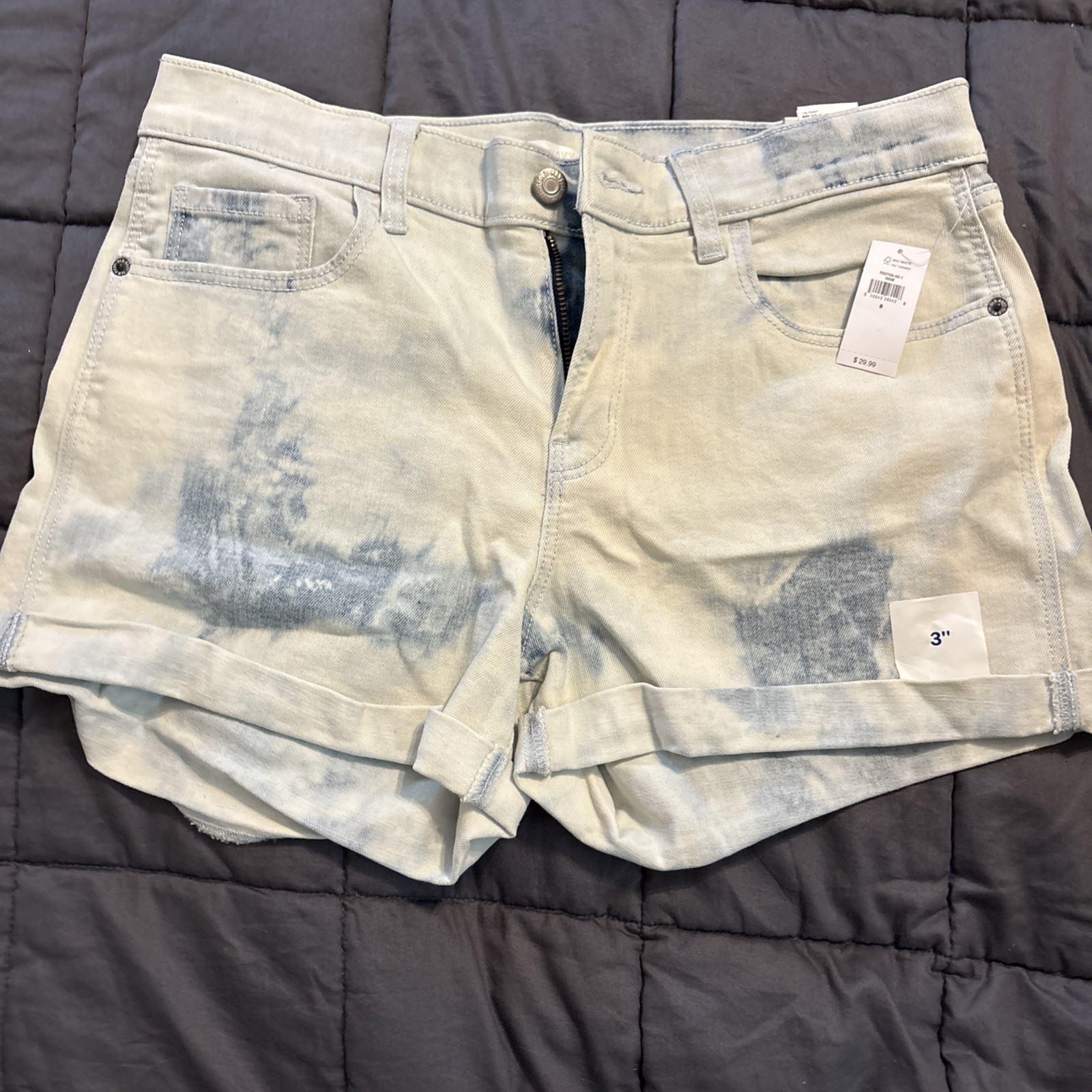 Old Navy Women's Mid-Rise Boyfriend Jean Shorts Size 8 3 Inch Inseam