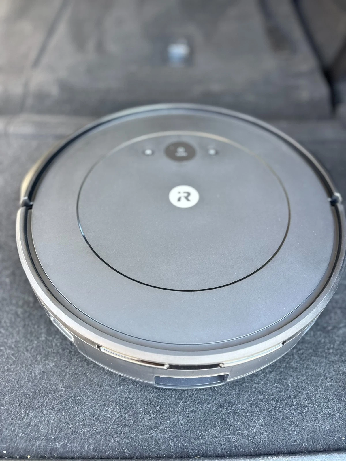 iRobot Roomba Essential Robot Vacuum w/ Clean Base – Self-Emptying – Wi-Fi