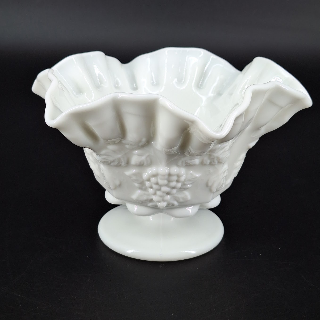 Westmoreland Grape Pattern Milk Glass Crimped Ruffled Compote Dish Vase Vintage