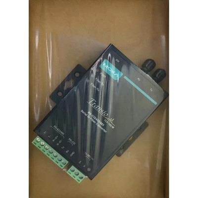 MOXA TCF-142-M-ST-T RS-232/422/485 To Multi-Mode Optischer Faser Media Cas W