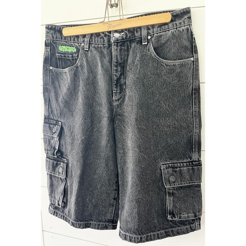 Empyre Sydney Bold Black Wash Cargo Shorts Loose; Relaxed Fit Size 4 - Picture 3 of 17