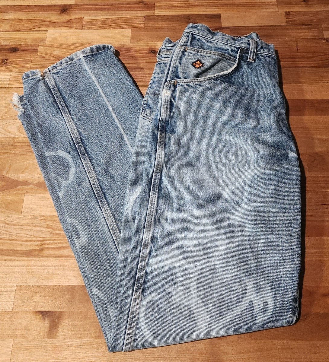 【Mused】 Heart Bleach Jeans - Blue 뮤제드