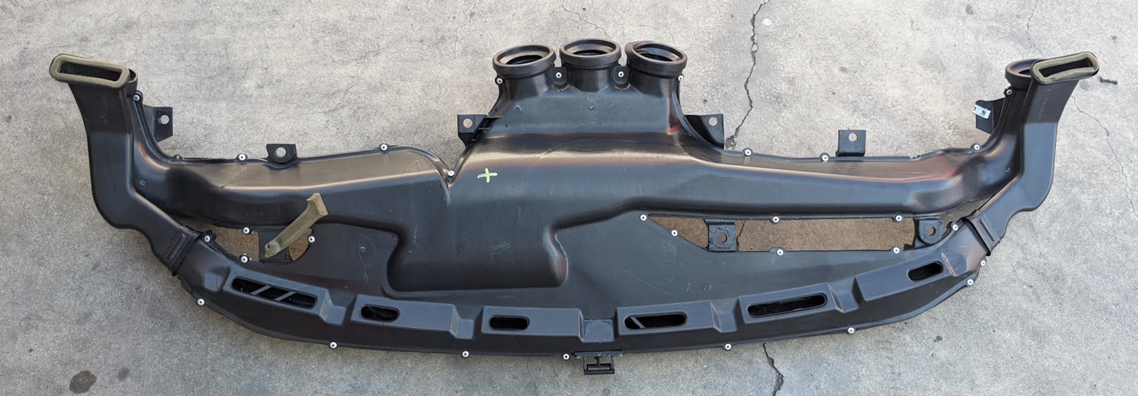 Ferrari 360 spider air conditioning vents at Dashboard panel, 63352900
