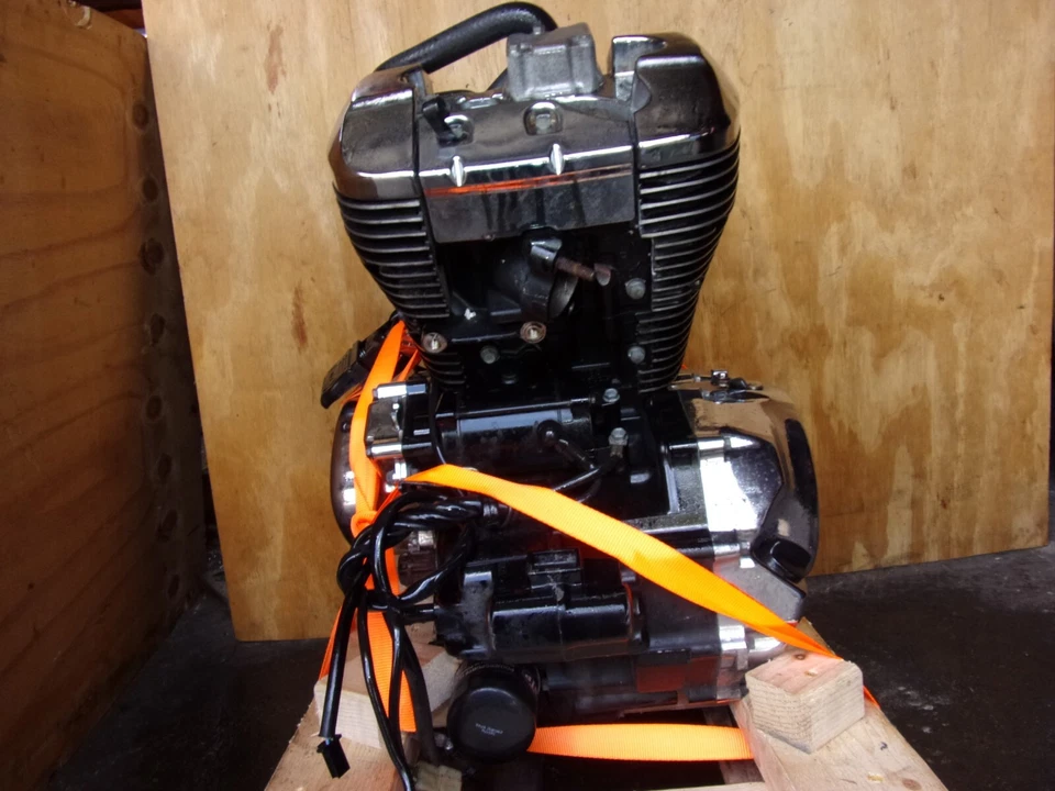 884 C HONDA SHADOW ACE 750 1999 OEM ENGINE R 118 R Foto 4 de 4