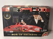 Marvin's Magic Box of Secrets FAO Schwartz 125 Magic Tricks - Brand New