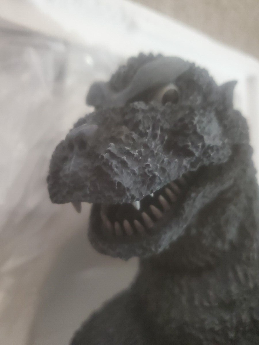 X-Plus Gigantic Series Godzilla 1954 Favorite Sculptors Line