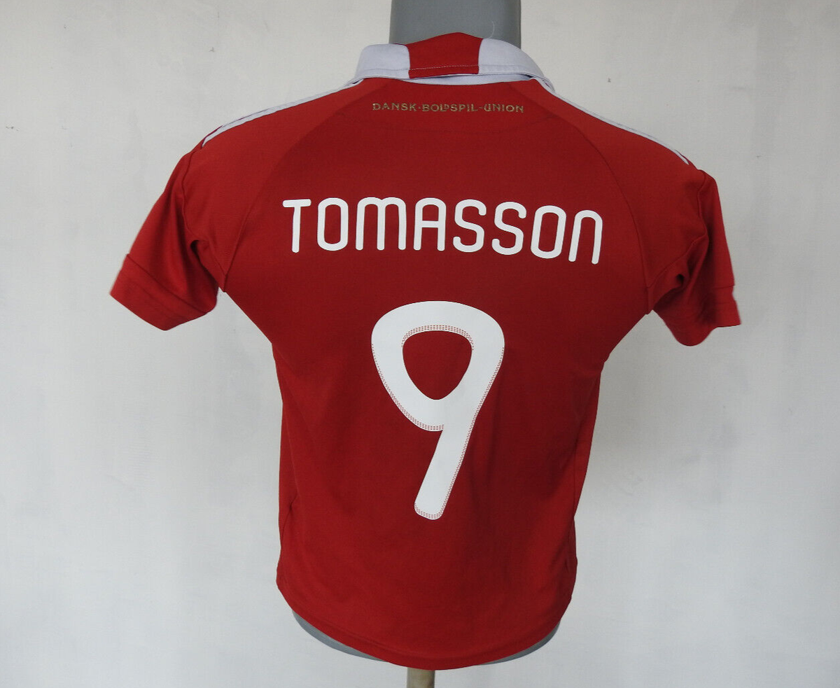 2010年南アフリカ大会着用 デンマーク代表 ユニフォーム ヨンダール・トマソン Denmark 2010 Home Jersey #9 Tomasson Adidas Red Shirt Size Boys L