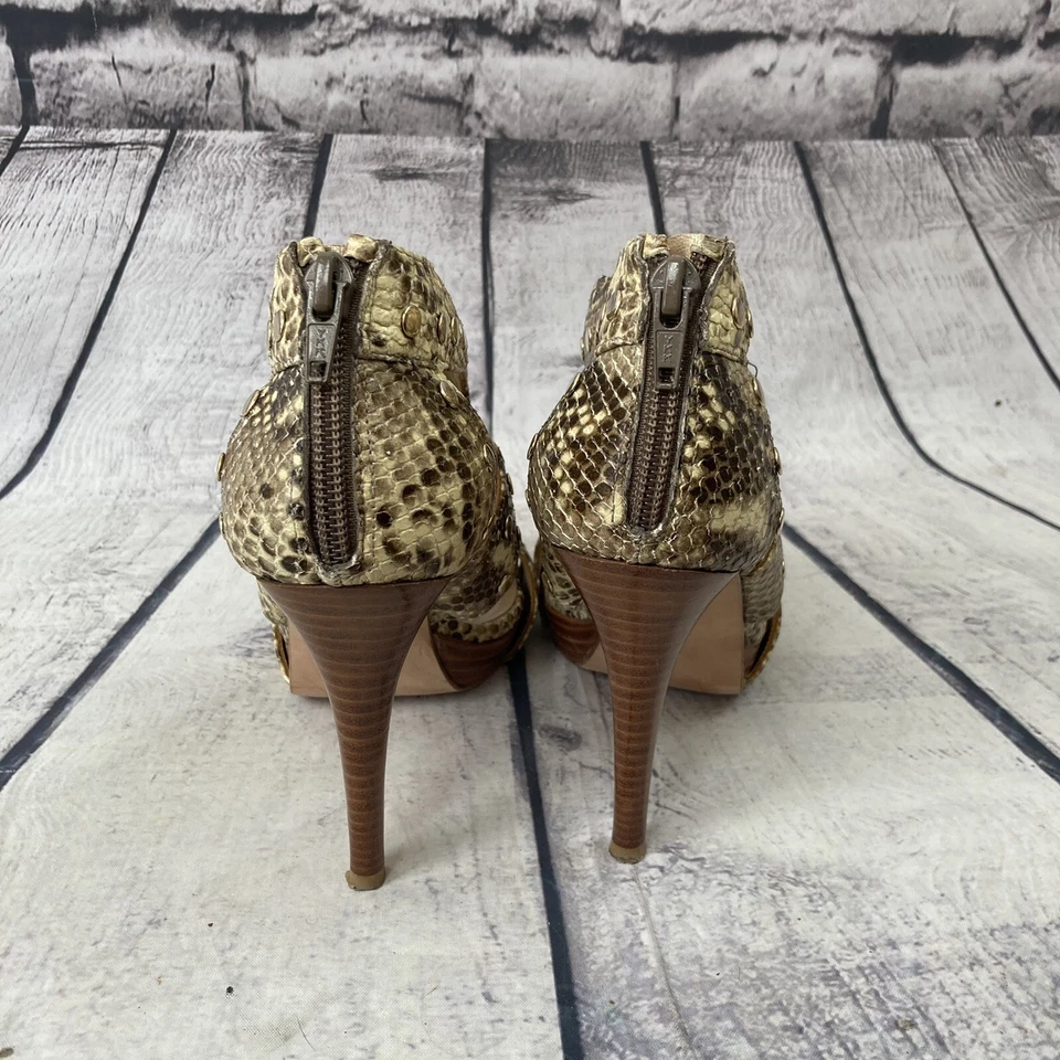 Stuart Weitzman Heels Womens Size 6.5 M Zip Up Snake Leather Sandals Pumps - Image 4 of 4