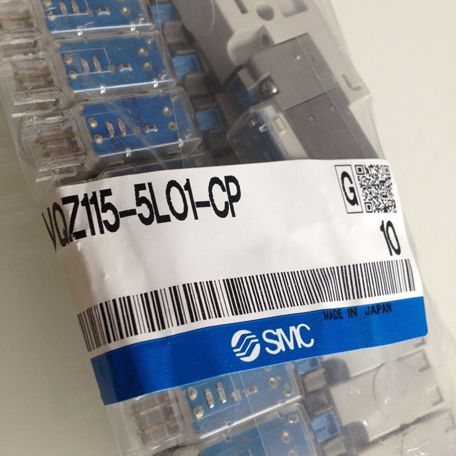 1bag/10pc new smc solenoid valve VQZ115-5LO1-CP DHL SHIP #F22