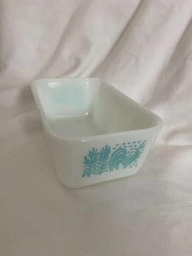 Vintage Pyrex Amish Butterprint # 0502 Butter Dish Food Container - No Lid