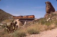 BNSF 6611 ES44C4 STACK KINGMAN CANYON AZ ORIGINAL SLIDE 04-14-17 T3-15