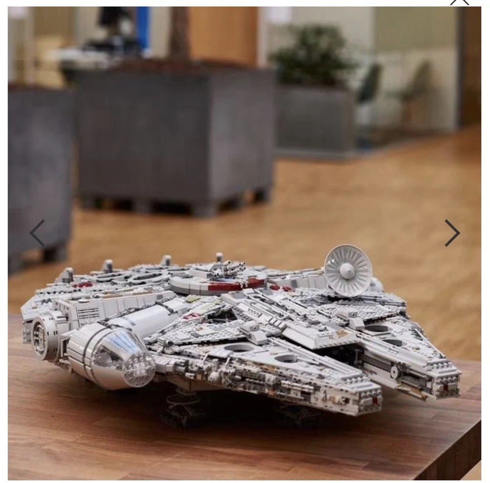 Lego Star Wars UCS Faucon millenium 75192 NEUF scellé millennium falcon Top - Photo 2/3