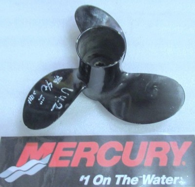 Mercury 48-47944-5 Aluminum Propeller 8 Spline OEM Used Factory Boat Parts