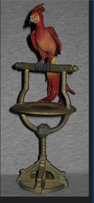 Rare Harry Potter Fawkes Phoenix Statue. 