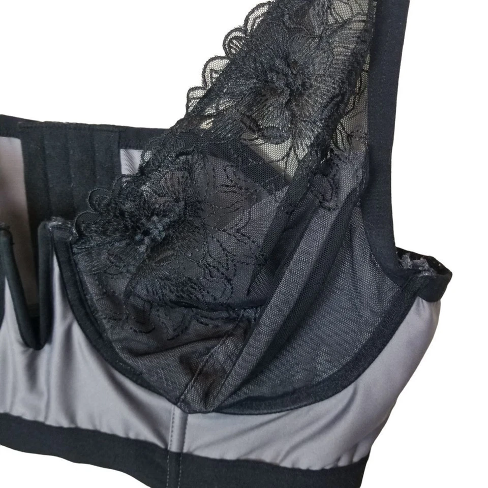Torrid Bra Longline Bra Plus Size Bras Underwire Bra Lace Bralette 1X Gray - Image 3 of 4