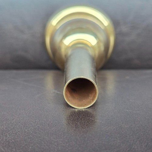 PERANTUCCI Tuba Mouthpiece PT-82 Gold Plated - Picture 6 of 6