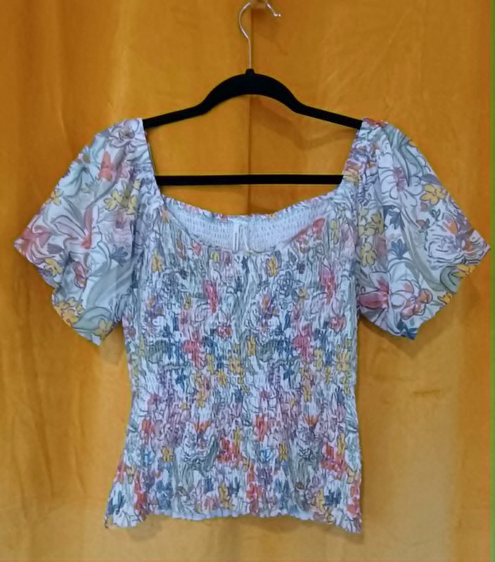Anthropologie Floral Smocked Puff Sleeve Top Womens Small Cottagecore Boho
