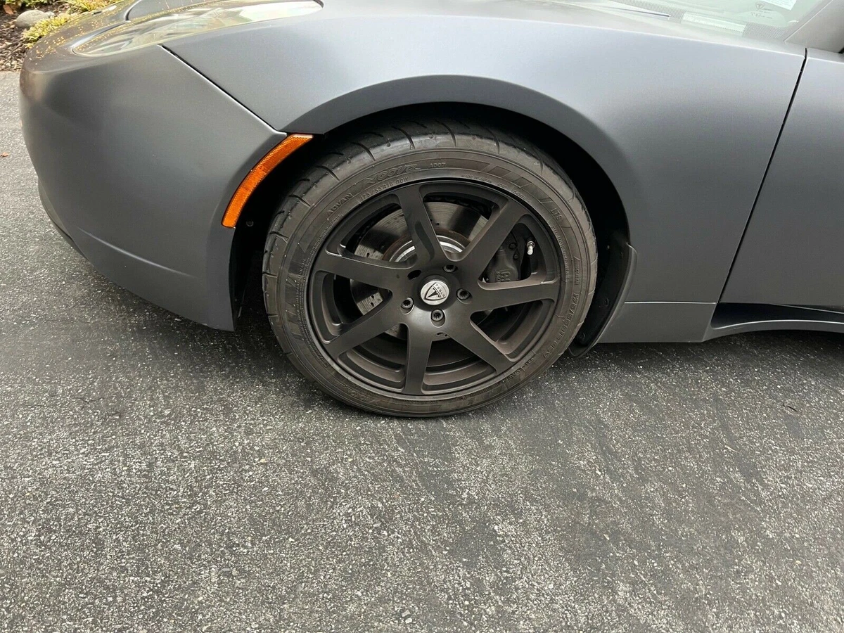 Click photo thumbnail to view