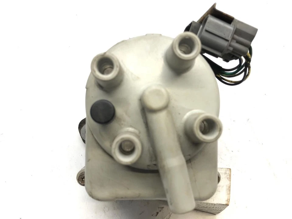 Honda Accord 1996-97 distribuidor de encendido 2,2 L TD76UTEC 30100P0BA01 OEM Foto 3 de 4