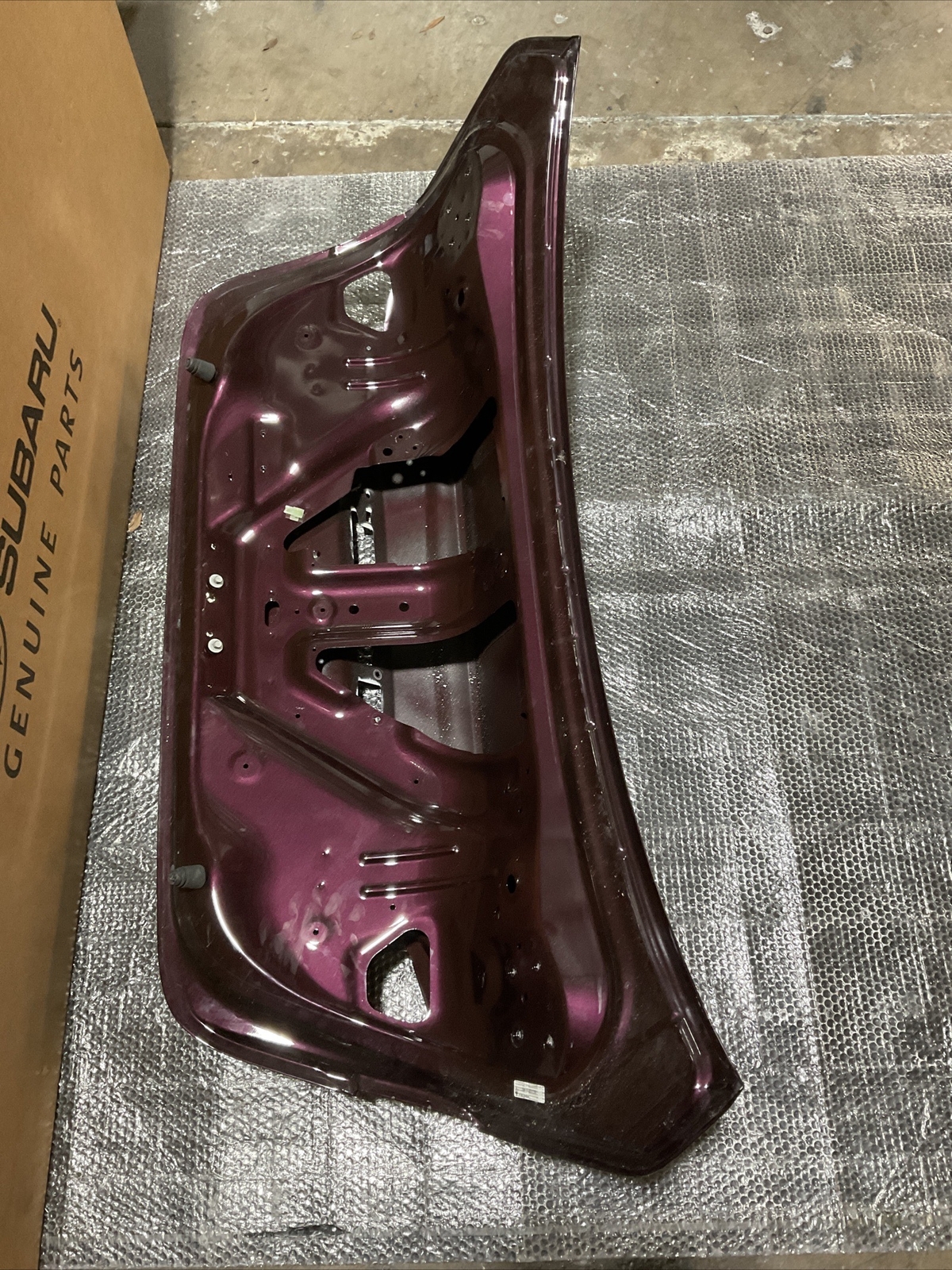 MASERATI GHIBLI TRUNK LID 2014 2015 2016 2017 Purple￼ OME