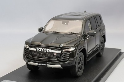MARK43 PM43153BBK 1/43 Land Cruiser 300 JA300W Gr Sport Schwarz Modellauto