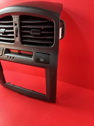 2001-2006 Hyundai Santa Fe Radio Bezel Dash Trim Panel Center Vent 2005 2004 OEM - Picture 7 of 18