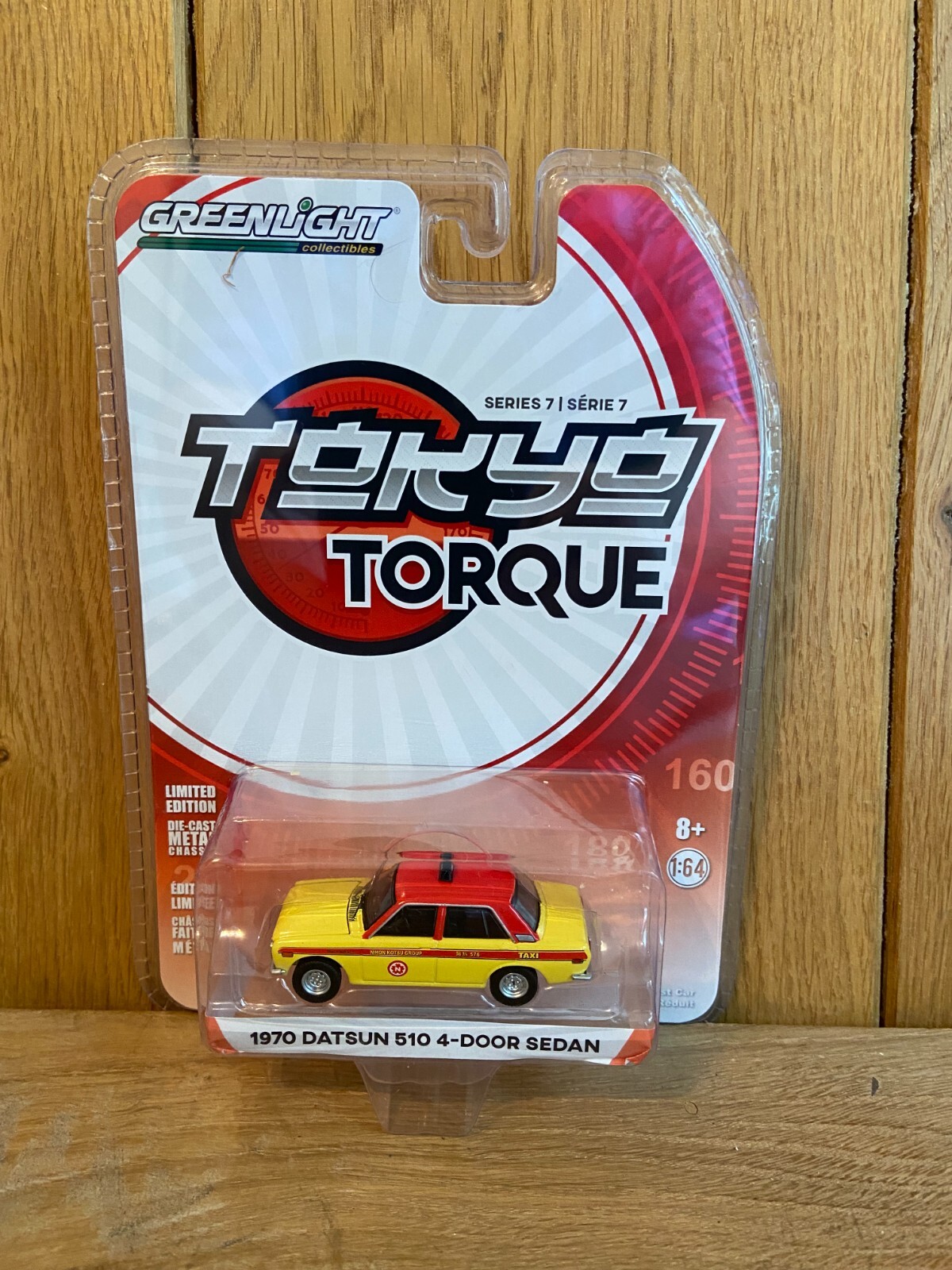Greenlight 47050-B Tokyo Torque 1970 Datsun 510 4 Door Sedan 1/64 (b99)