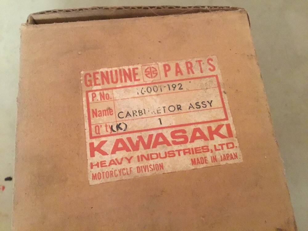 テラバイト君 NOS Kawasaki Carburetor Assembly for 1972-75 Mach IV H2 16001-192