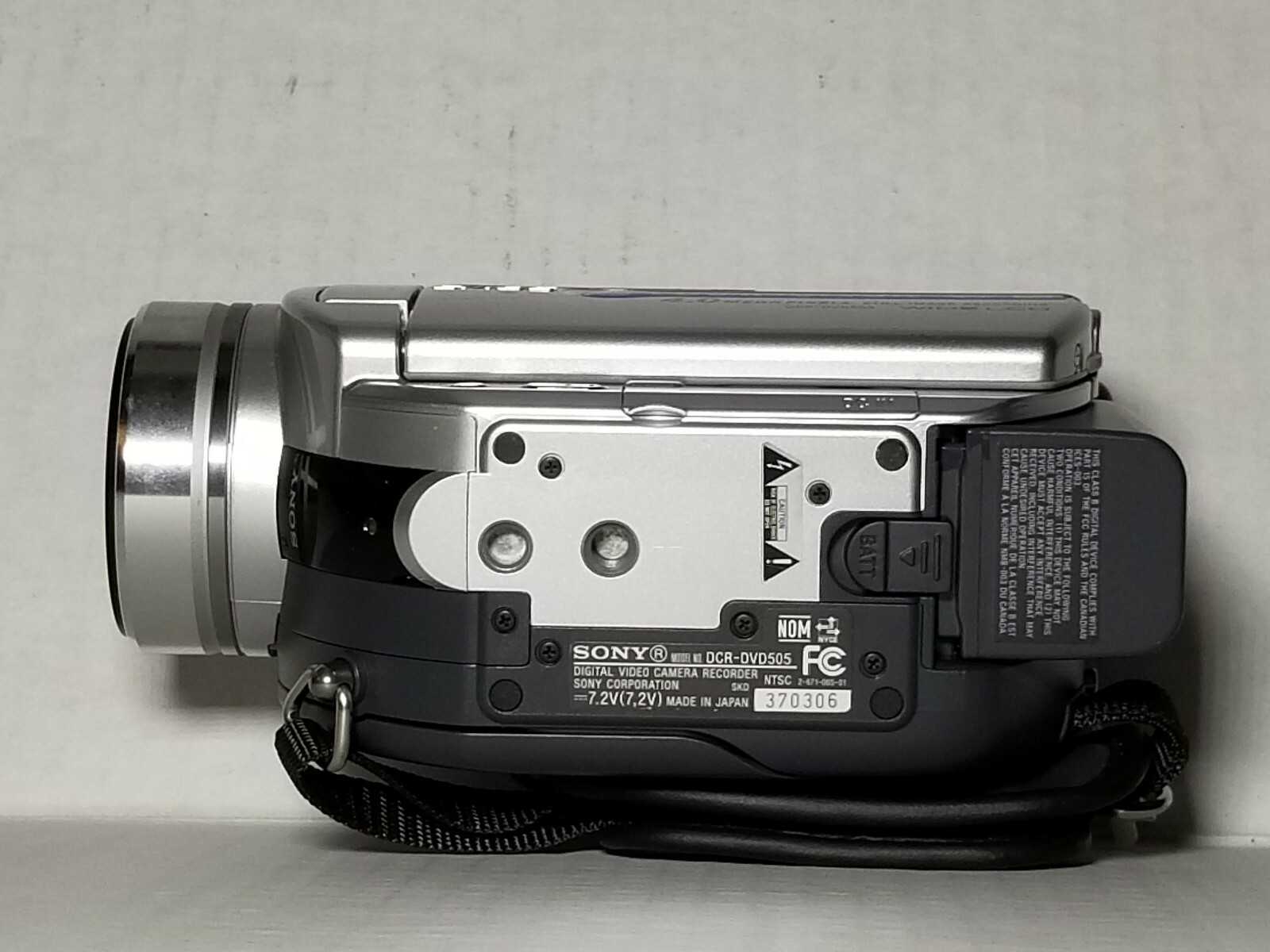 Sony Handycam DVDRW DCRDVD505 Camcorder eBay