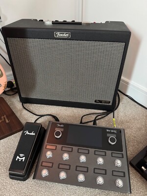 Fender Tone Master Pro Multieffektmodellierer mit FR-12 und Expression Pedal