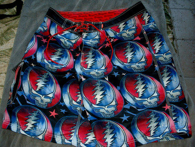 GRATEFUL DEAD SWIM SURF BOARD SHORTS MENS 34 DRAGONFLY UNWORN STEAL YOUR FACE