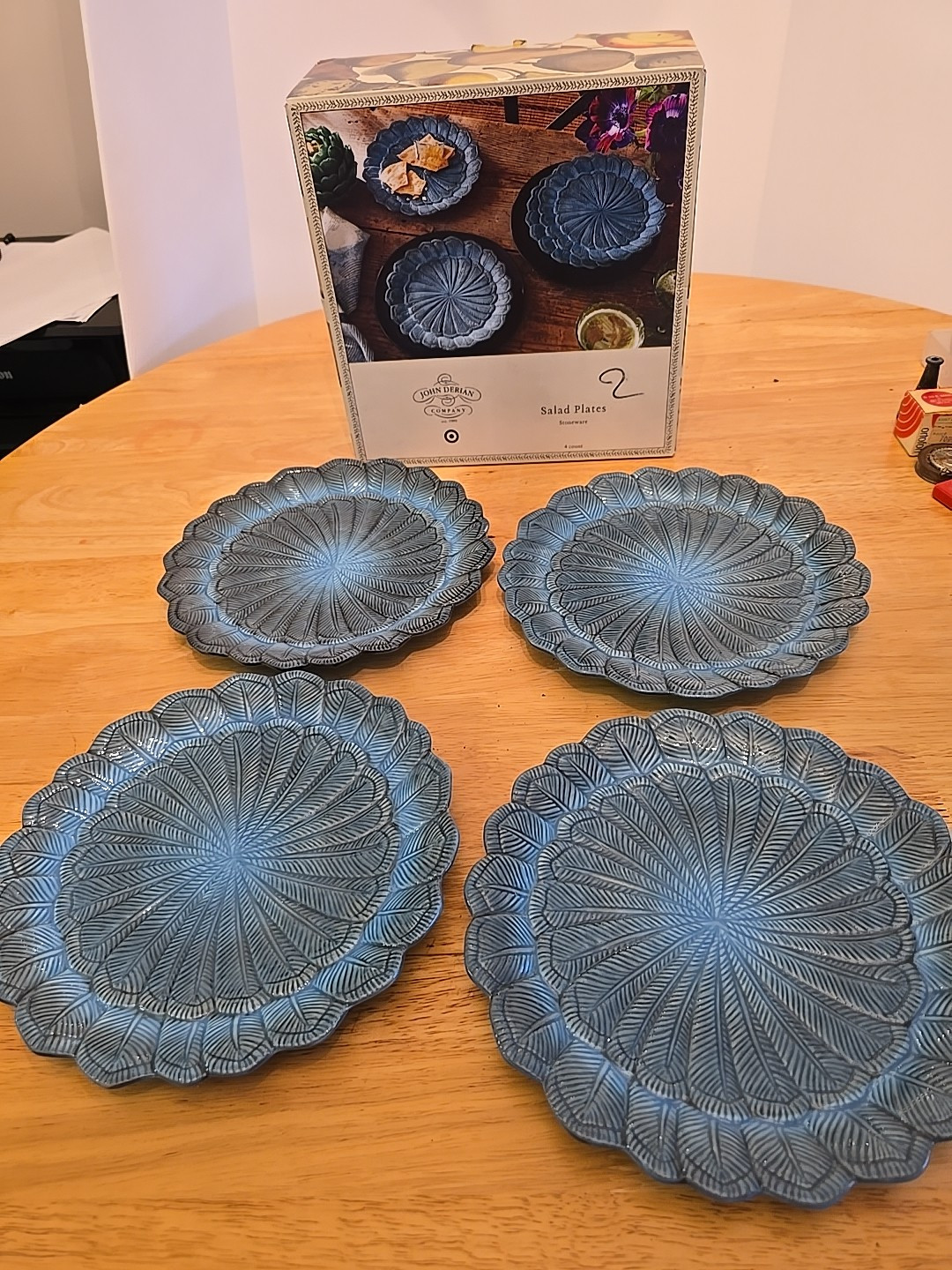 John Derian for Target NIB 4pc 9" Stoneware Feather Salad Plates Blue