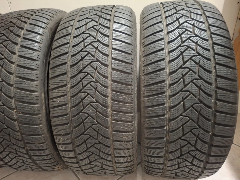 N4 PNEUMATICI USATI INVERNALI DUNLOP   245/45/R18 102 V XL M+S  - Image 2 of 4