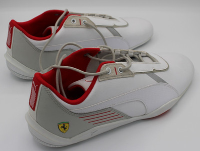 Mens Pumas Ferrari R-Cat Machina- Size 11.5 -C299