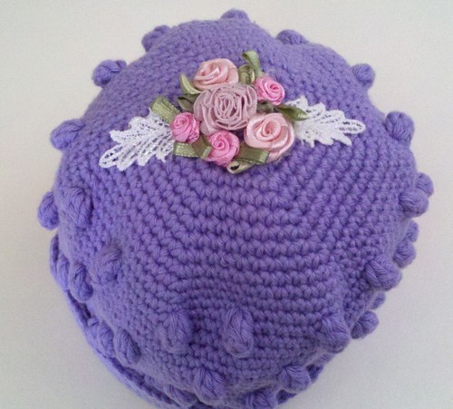Gorro de ganchillo bebé recién nacido mano y corazón - lila - algodón - nuevo - raro - Imagen 3 de 4