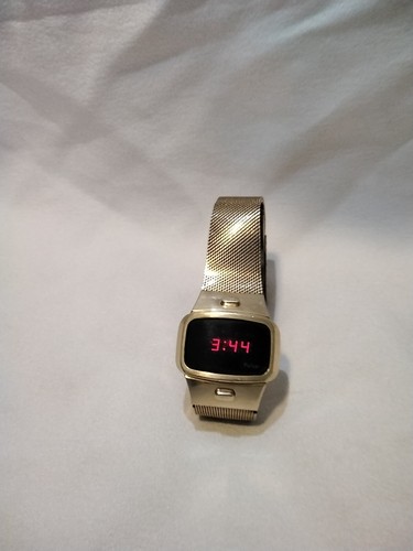 Vintage 1970s Pulsar 14k Filled Time Computer Watch | eBay
