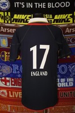 5/5 England adults M/L 2009 17 MINT original player issue cricket shirt jersey