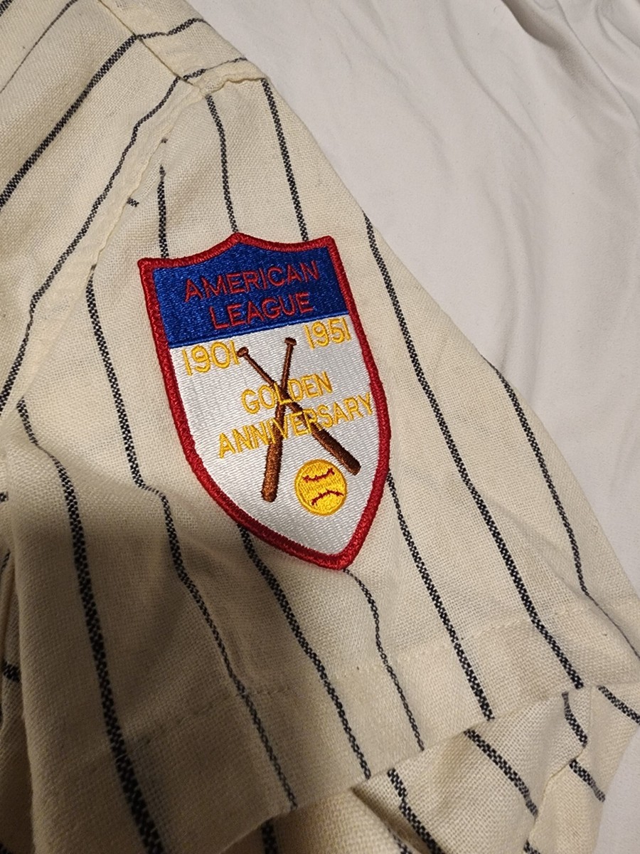 100% Authentic Vintage Mitchell & Ness New York Yankees Yogi Berra