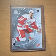 Upper Deck 2025-26 SP Game Used #139 Henrik Zetterberg Red Wings NHL Card