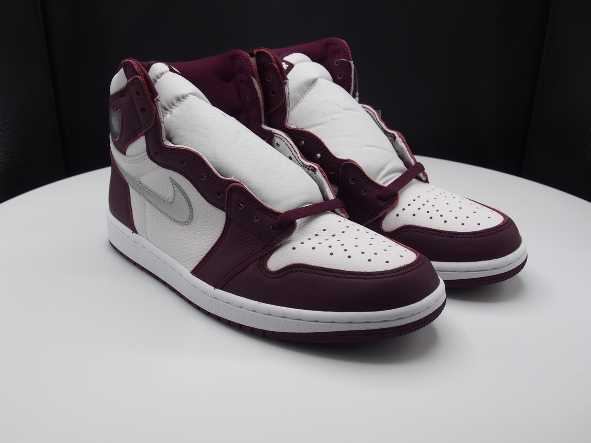 Nike Air Jordan 1 Retro High OG 