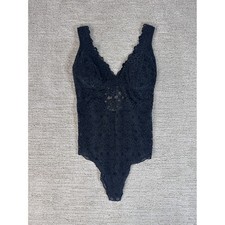 Black Floral Lace Sleeveless V-Neck Thong Bodysuit with Open Back Snap Closure
