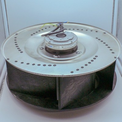 Ebm-Papst R4E355-AF13-09 115VAC 1612CFM Curved Motorized Impeller