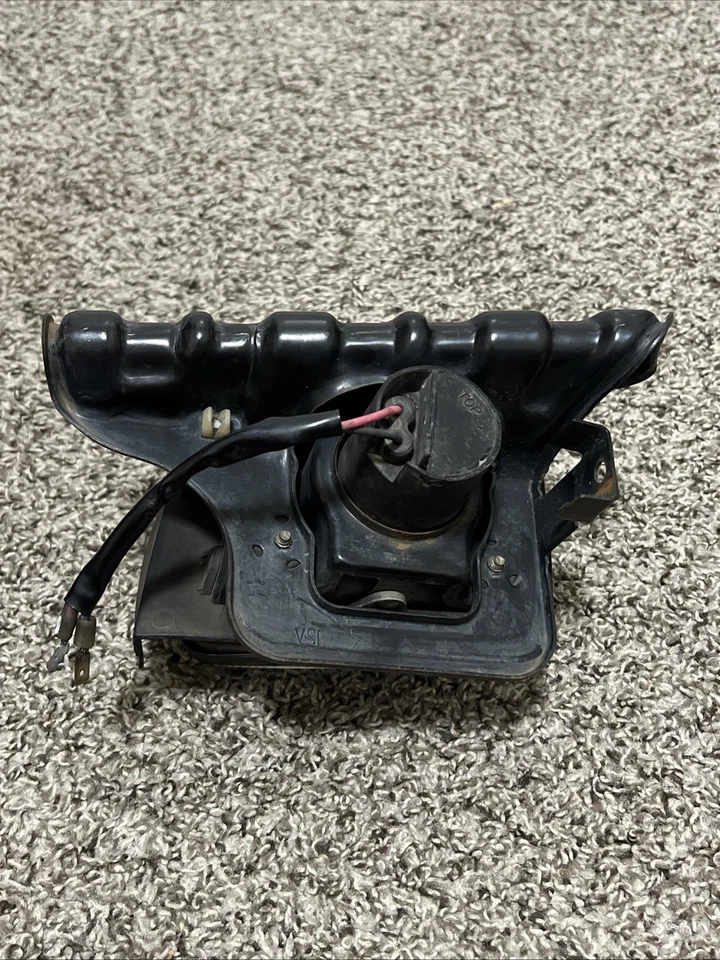 1986 - 1993 年丰田 Supra MK3 乘客侧雾灯带支架 JDM 型号 — 第 3/4 张图片