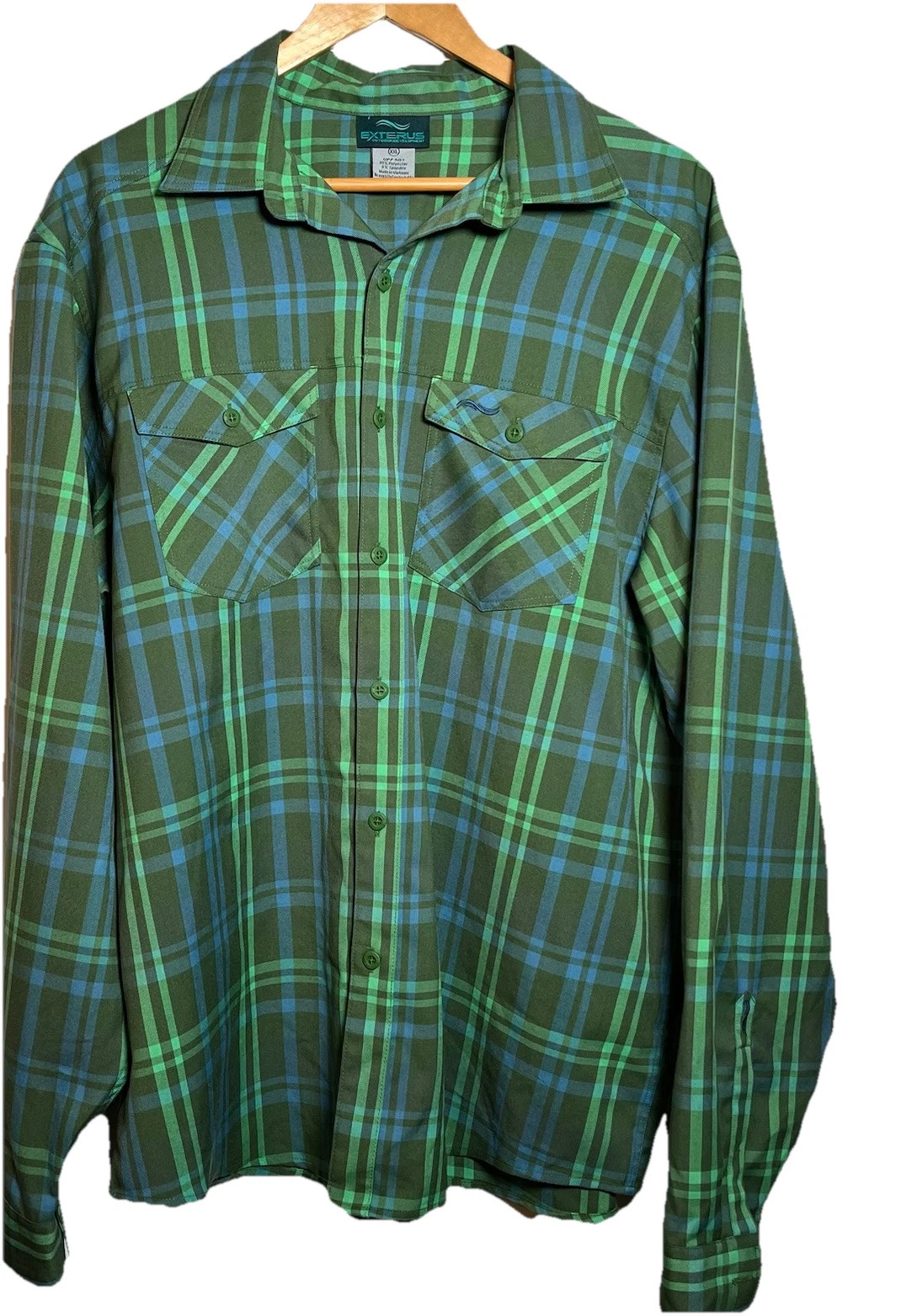 EXTERUS XXL Button Up Long Sleeve Fly Fishing Shirt UPF 50+ Green Blue Plaid
Opens in a new window o