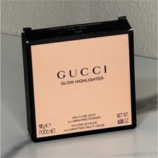 Gucci Glow Pressed Powder Highlighter Opal Pink 04 Illuminating 10g