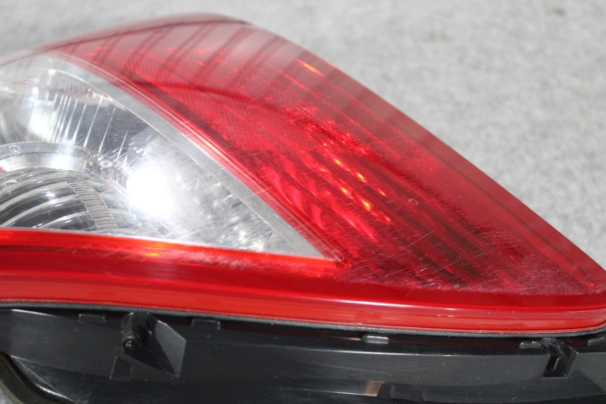 NISSAN CIMA HF50 OEM JDM RHD REAR LIGHT TAIL LAMP RIGHT SIDE