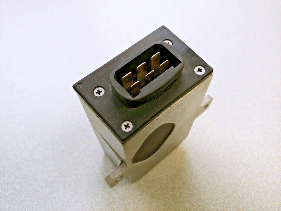 NICE USED ORIGINAL GENUINE BOSCH PORSCHE 924 AUDI 6 PIN CDI BOX MODULE - Image 3 of 4