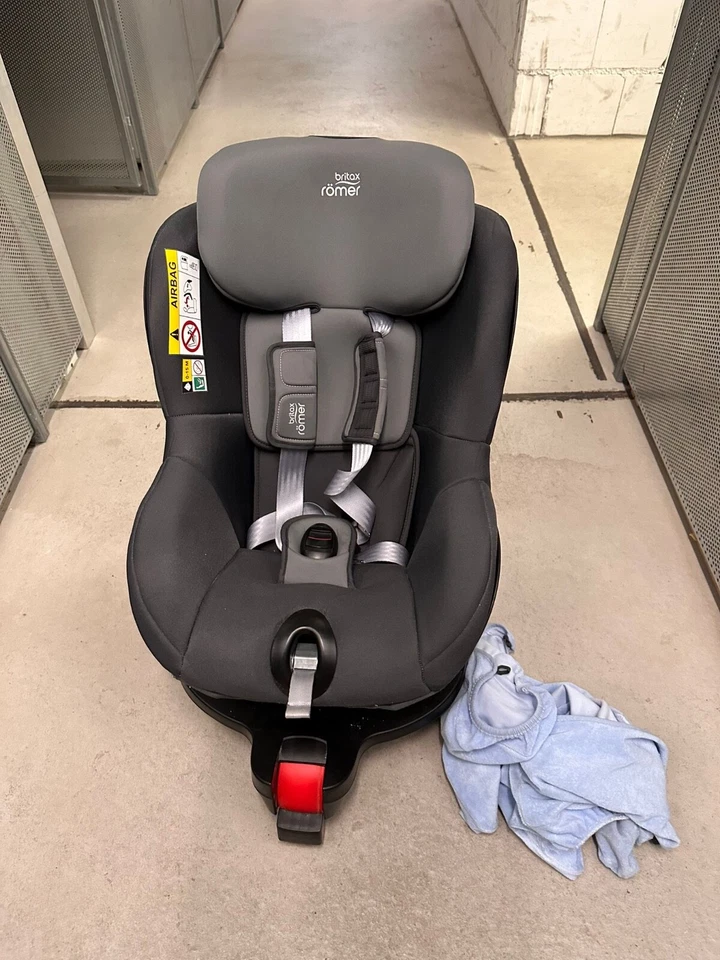 Britax Römer SWINGFIX M PLUS Foto 4 de 4
